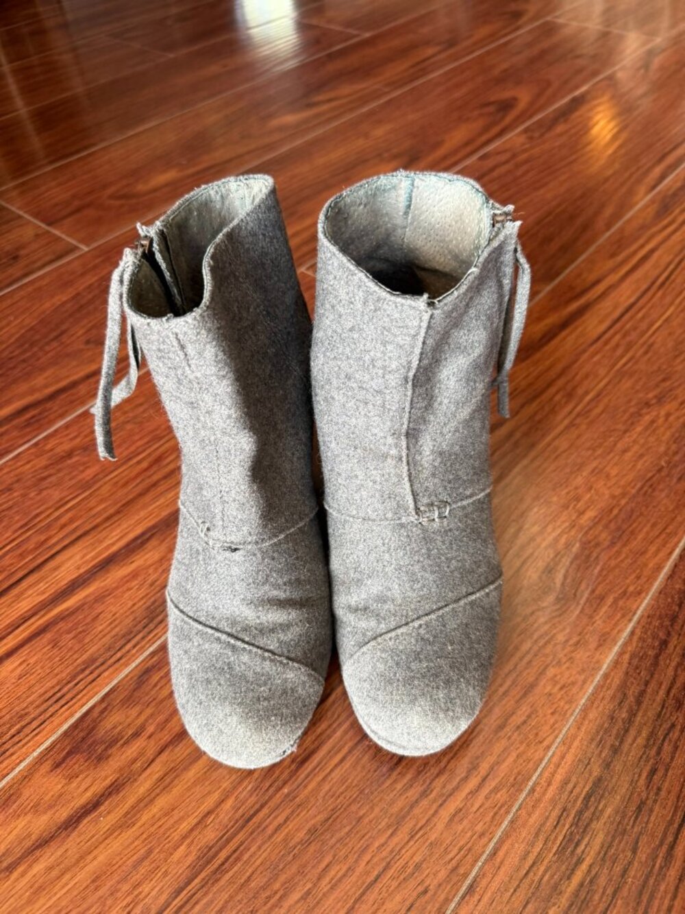 TOMS Gray Knit Wedge Ankle Boots - Size 8
